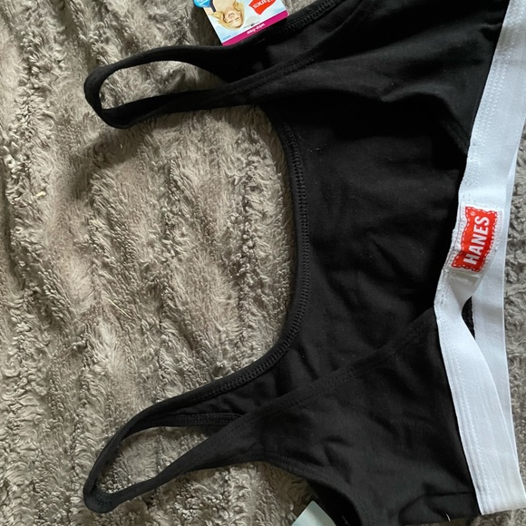 Hanes women’s bra - Picture 4 of 5